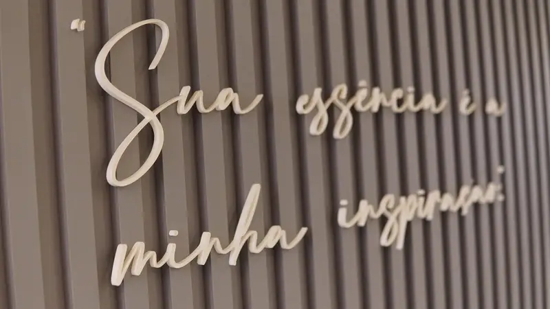 Frase na parede: Sua essência é a minha inspiração